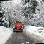 Сочи: чистка улиц от снега и дождей